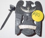 3275 ww2 German badge with broken pin. Click for more information...