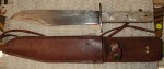 Large vintage bowie knife. Click for more information...
